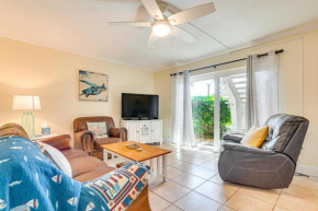 Cute Cocoa Beach Condo with Pool and Beach Access!